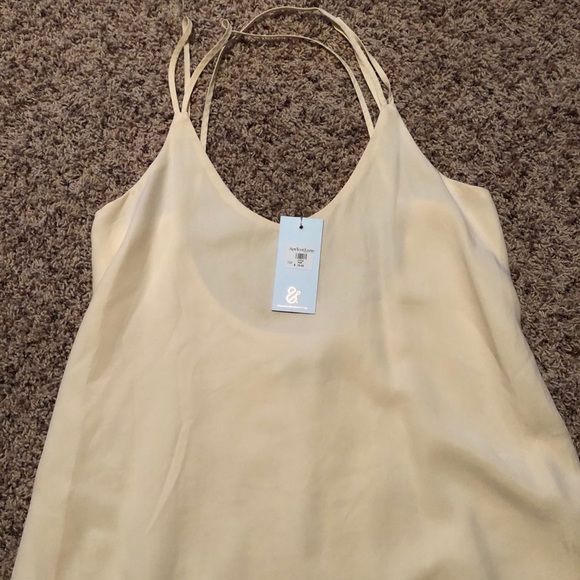 Thread & Supply Tops - NWT Thread & Supply criss-crossed back tank